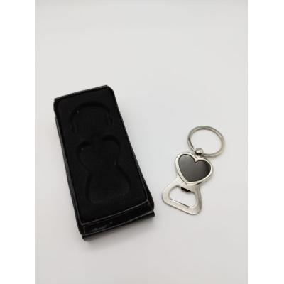 Kutulu Parlak Siyah Açacaklı Kalp Model Metal Anahtarlık